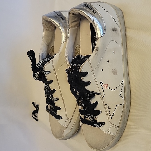 Golden Goose Superstar Distressed Tennis Shoes - Picture 6 of 8